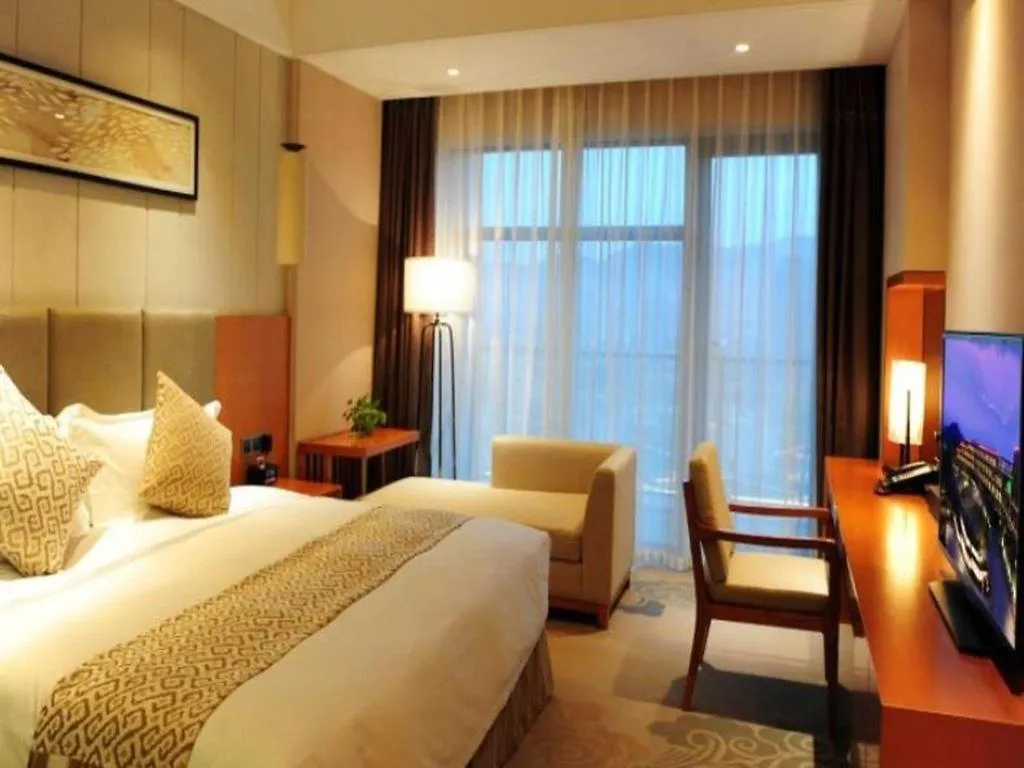 Hotel Suzhou Qingshan Conference Center
