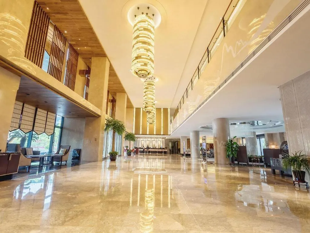 Hotel Suzhou Qingshan Conference Center